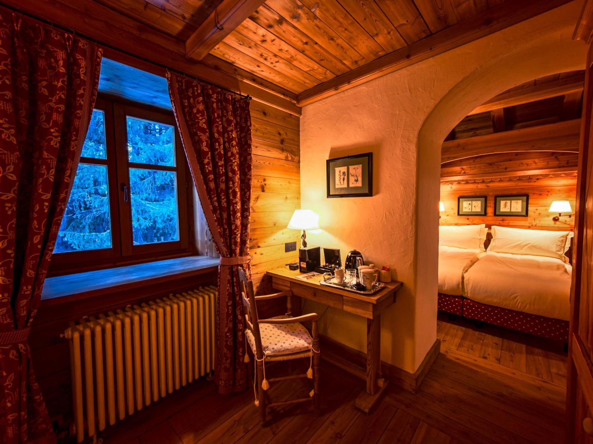 Hotel Breithorn Champoluc Exterior foto
